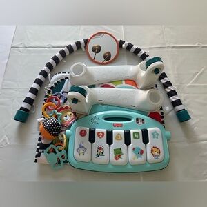 Fisher-Price Kick & Play Piano Gym